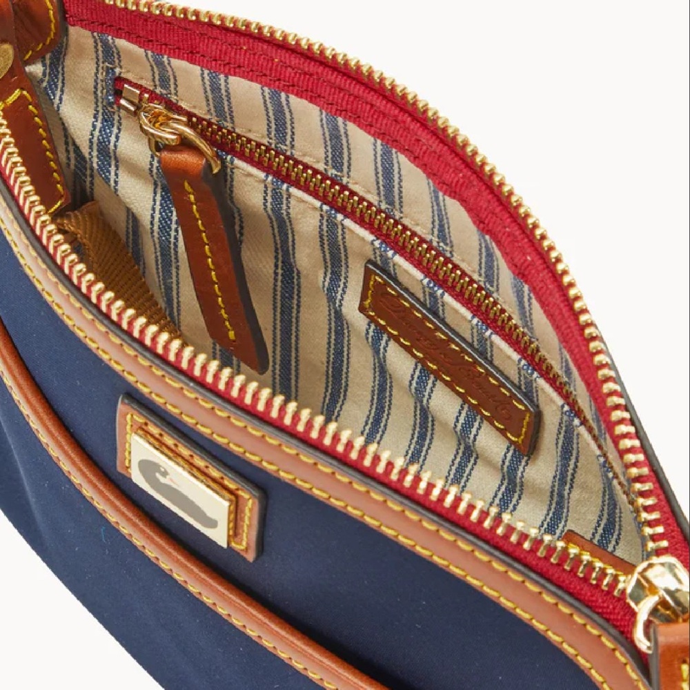 NWT. Wayfarer Domed Crossbody by Dooney & Bourke